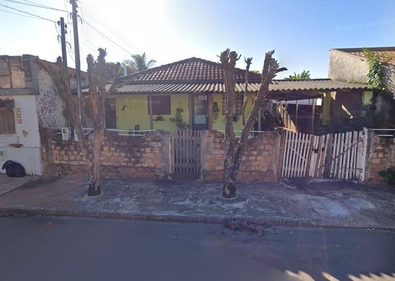 Terreno em leilão em Santo Anastácio - SP, bairro Vila Sanches Postigo — Oportunidade em Leilão: Terreno 565m² c/ Construções - Vila Sanches Postigo