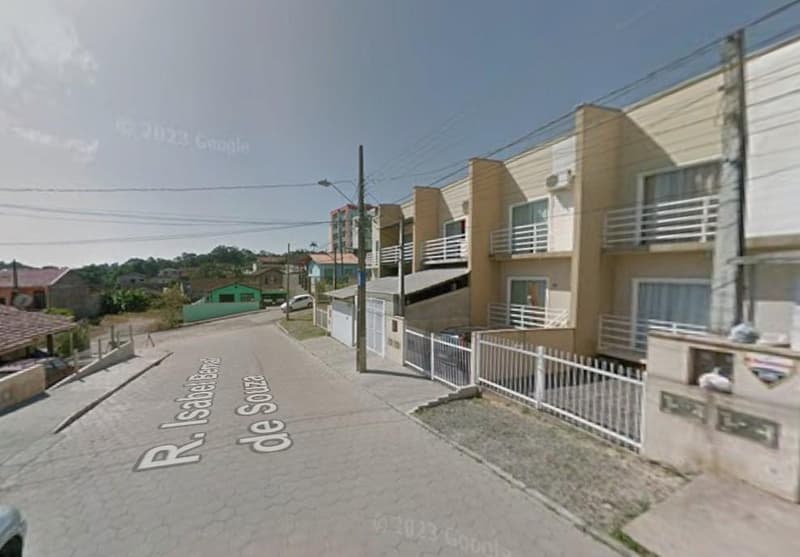 Foto 2 de 2: Casa em leilão em Joinville - SC, bairro Boehmerwald — Casa 76m², Bairro Boehmerwald, Joinville/SC