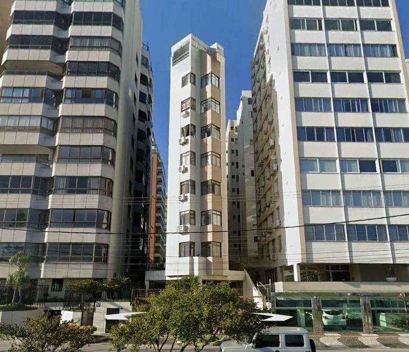 Foto 1 de 2: Imóvel em leilão em Florianópolis - SC — Vaga de garagem no Edifício Arpoador, Florianópolis/SC - Massa Falida Construtora ECE