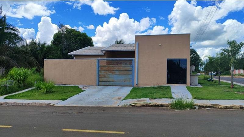 Foto 12 de 21: Terreno em leilão em Alcinópolis - MS, bairro Centro — CASA RESIDENCIAL | SALÃO COM ACESSO INDEPENDENTE | A.T 287 M² e A.C 250 M² | CENTRO | ALCINÓPOLIS/MS