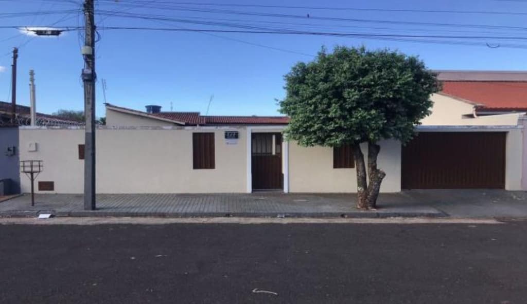 Casa em leilão em Goiatuba - GO, bairro Vila Garcia — Casa de 150m² - Vila Garcia, Goiatuba/GO | Sinal a partir de 30% e Saldo Financiado em até 240x pelo Banco Inter