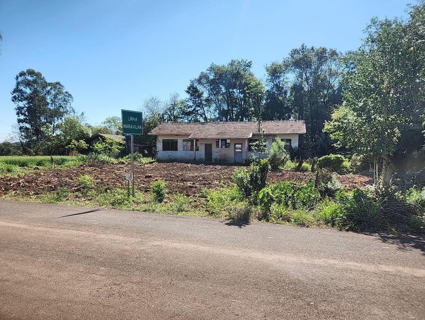 Foto 1 de 7: Area Rural em leilão em Realeza - PR — LOTE RURAL N° 04-D LOCALIZADO NA LINHA MARAVILHA, MUNICÍPIO DE REALEZA/PARANÁ ÁREA DE 2.970,00 M²