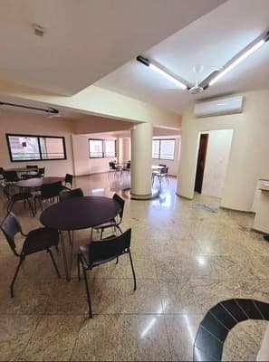 Foto 7 de 23: Apartamento em leilão em Santos - SP — Apartamento em Santos com 132m² e 02 vagas, apenas 80 metros da Praia José Menino