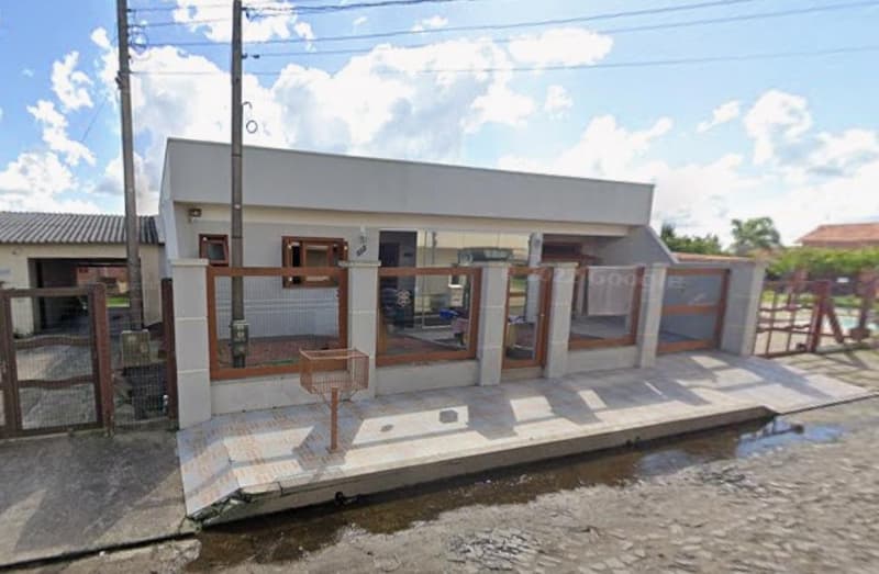 Casa em leilão em Tramandaí - RS — Casa 206m², Zona Nova, Tramandaí/RS - Ocupada