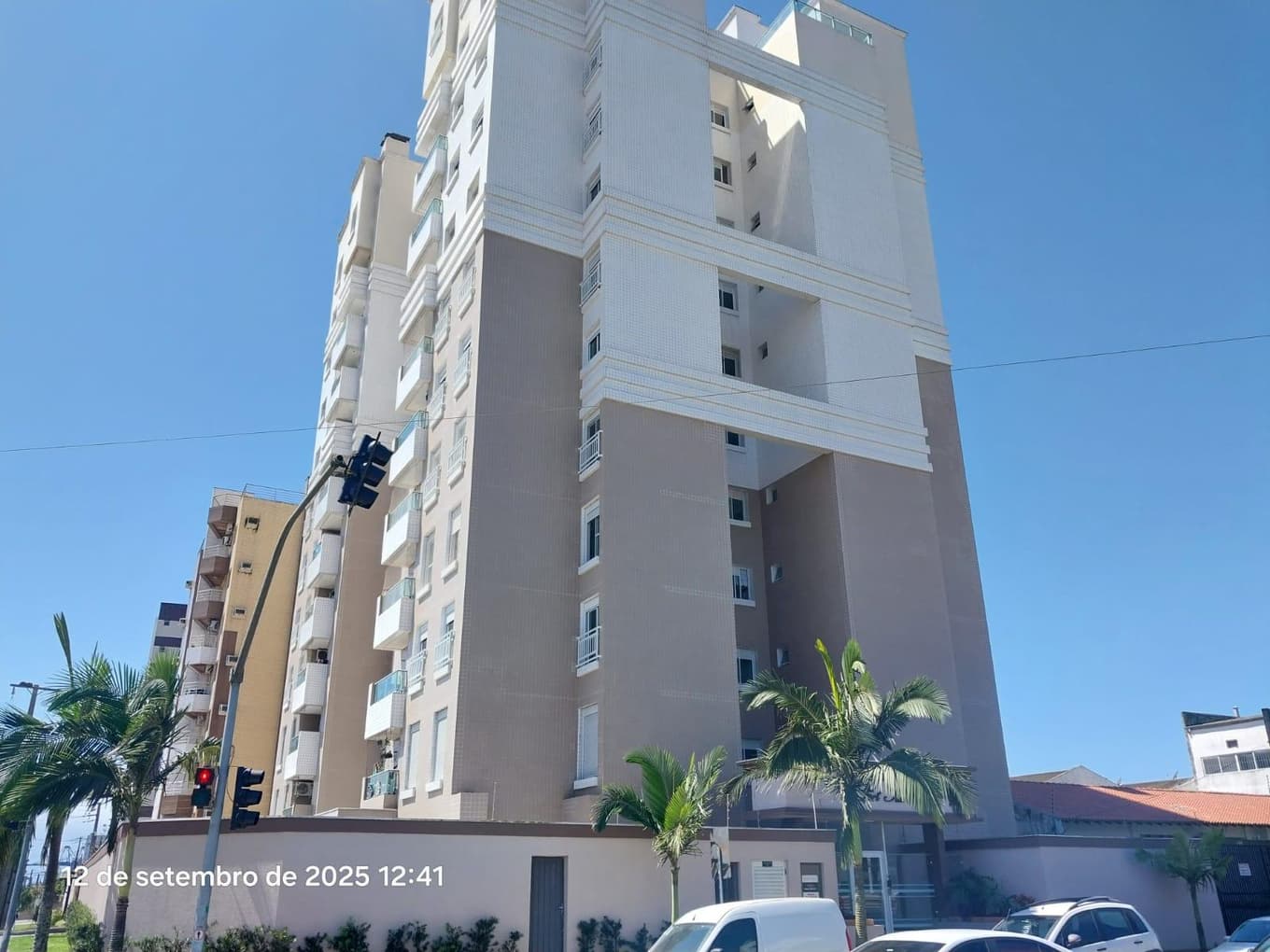 Foto 11 de 16: Apartamento em leilão em Paranaguá - PR — Apartamento e vaga de garagem do EDIFÍCIO PORT SIDE, Paranaguá/PR