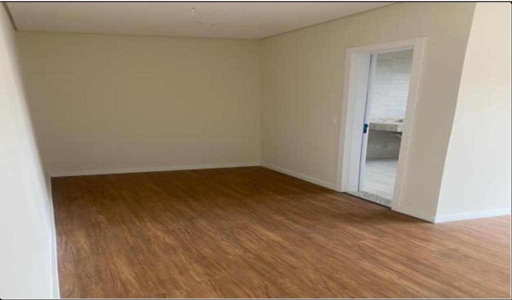 Foto 10 de 20: Casa em leilão em Curitiba - PR, bairro Xaxim — 157.06 m2, CURITIBA / PR