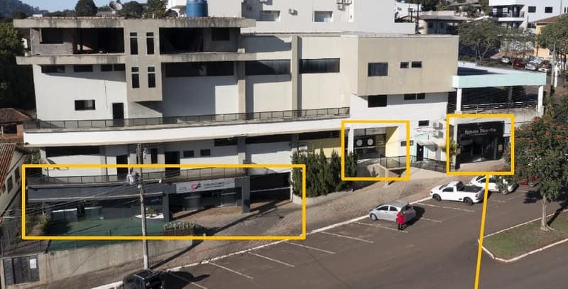 Foto 7 de 25: Terreno em leilão em Quilombo - SC — Um imóvel com uma área de 1.250,50 m², EDIFICAÇÃO EM ALVENARIA E ESTRUTURA METÁLICA