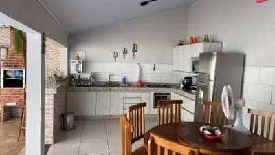 Foto 7 de 13: Casa em leilão em Catalão - GO — Casa 190m² com Terreno 250m² | Catalão-GO | Res. Maria Amélia | Oportunidade - Próx. ao Catalão Shopping e Represa do Monsenhor - Financiamento até 420 Meses!
