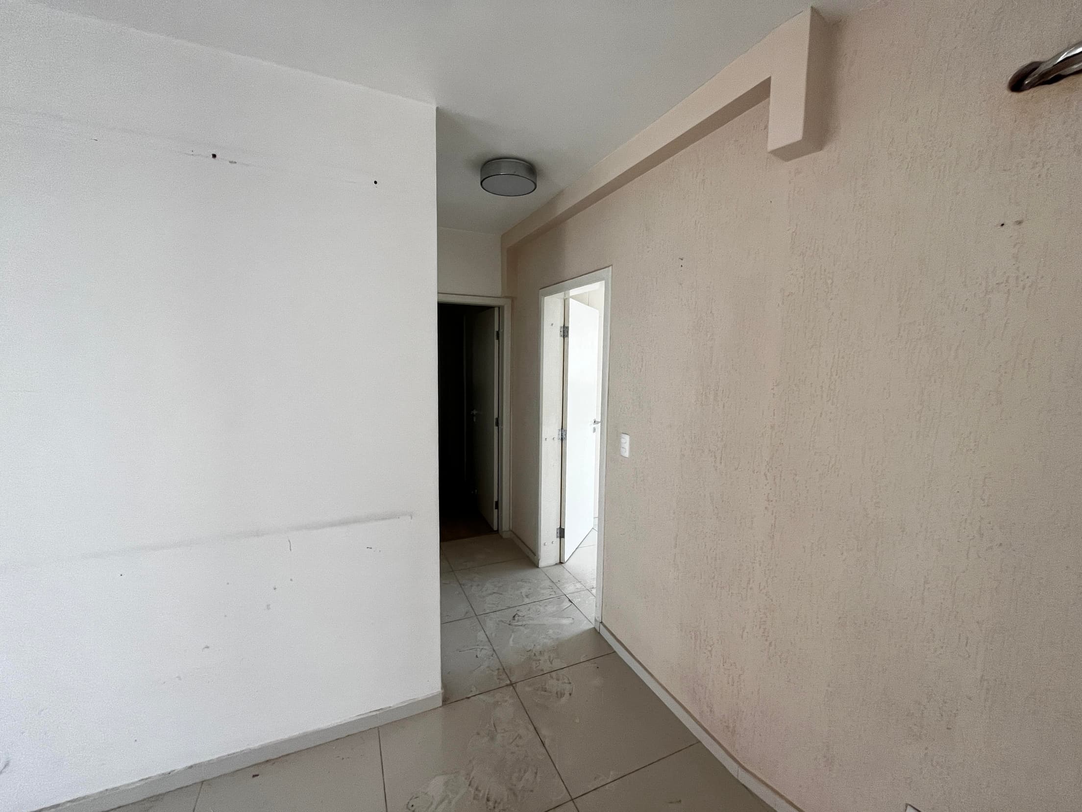 Foto 12 de 19: Apartamento em leilão em Curitiba - PR, bairro Batel — Apartamento área privativa 114,22m², com garagem, Rua Francisco Rocha 40, Batel, Curitiba/PR - M Falida ITP Informática