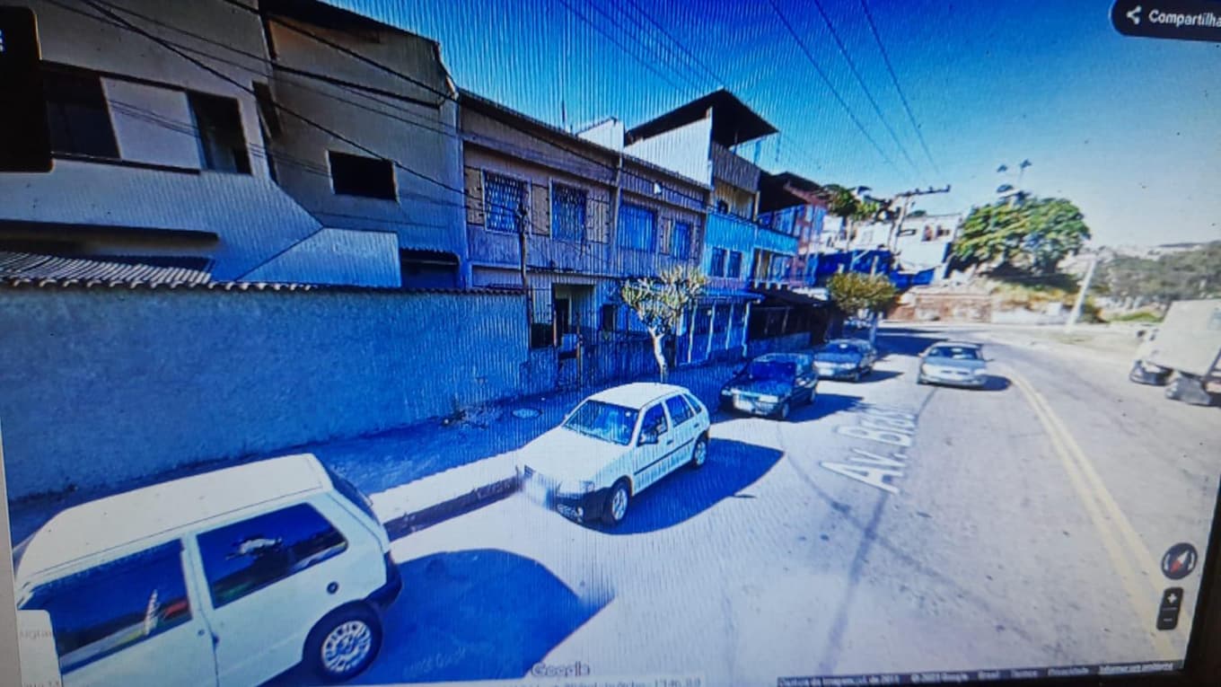 Apartamento em leilão em Juiz De Fora - MG — Apartamento situado na Avenida Brasil, Juiz de Fora/MG