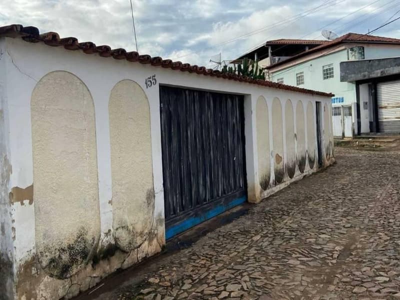Foto 5 de 5: Casa em leilão em Grão Mogol - MG, bairro Centro — Casa, 208.0 m2, Grão Mogol / MG
