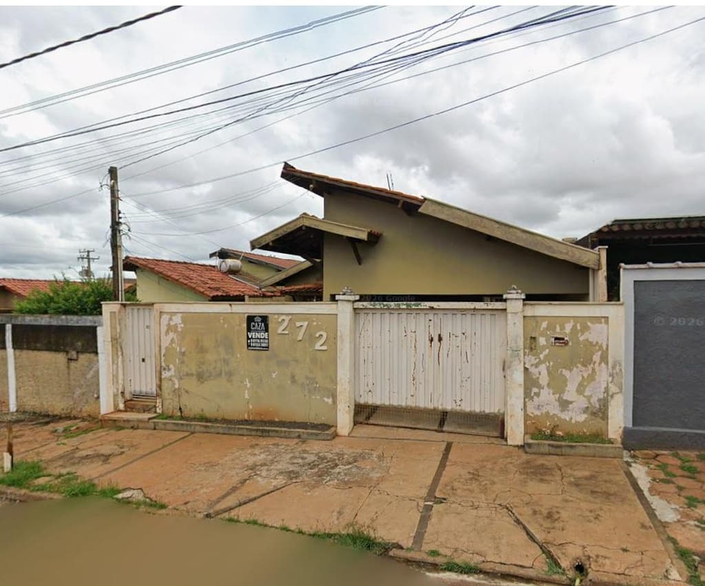 Casa em leilão em Barretos - SP — (25%) Casa, A.T. 200m², A.C. 146m², Con. Hab. Christiano de Carvalho