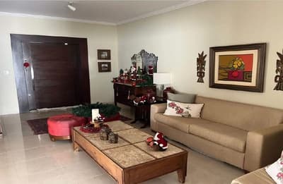 Foto 6 de 13: Casa em leilão em Nova Andradina - MS — Casa, A.T. 800m², A.C. 178m², 2 vagas, Churrasqueira, Piscina, Centro