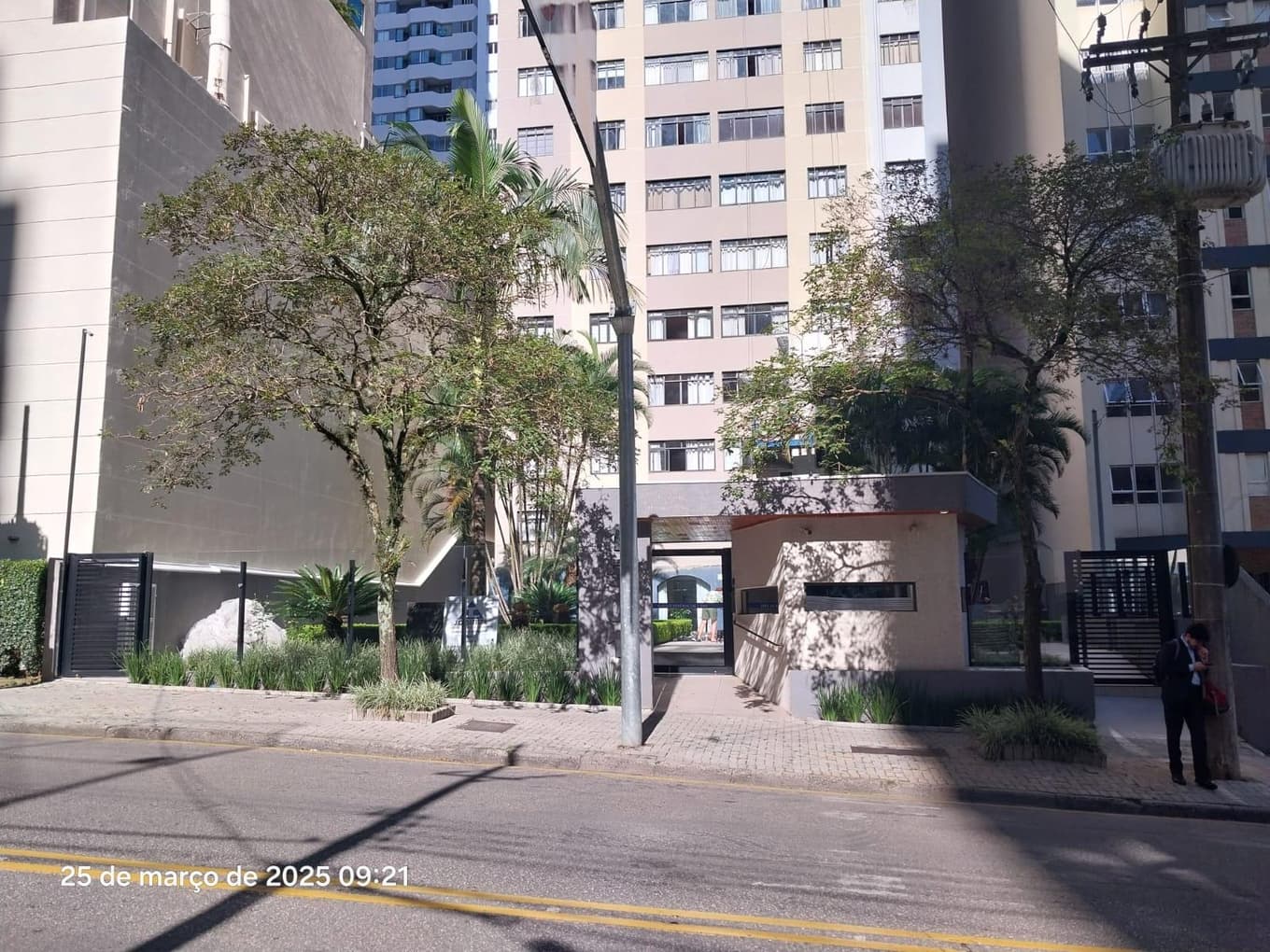 Foto 5 de 14: Apartamento em leilão em Curitiba - PR — Apartamento com a área construída exclusiva de 64,48m², Curitiba/PR