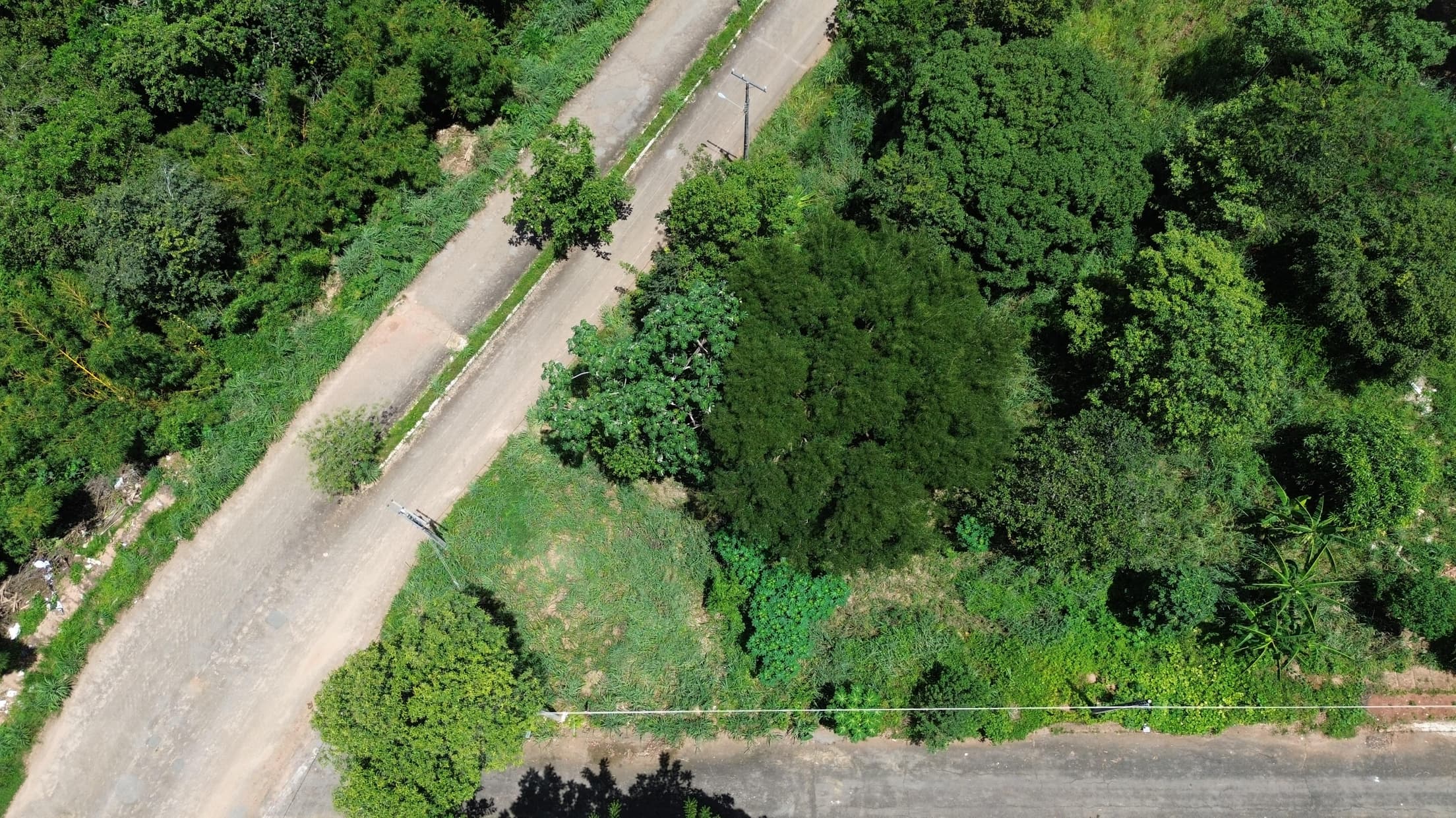 Foto 2 de 8: Terreno em leilão em Minaçu - GO, bairro Vila de Furnas — Terreno Urbano 735m² | Vila de Furnas - Minaçu/GO |Localização Nobre e Infraestrutura Completa: Ideal para Construção e Investimento!