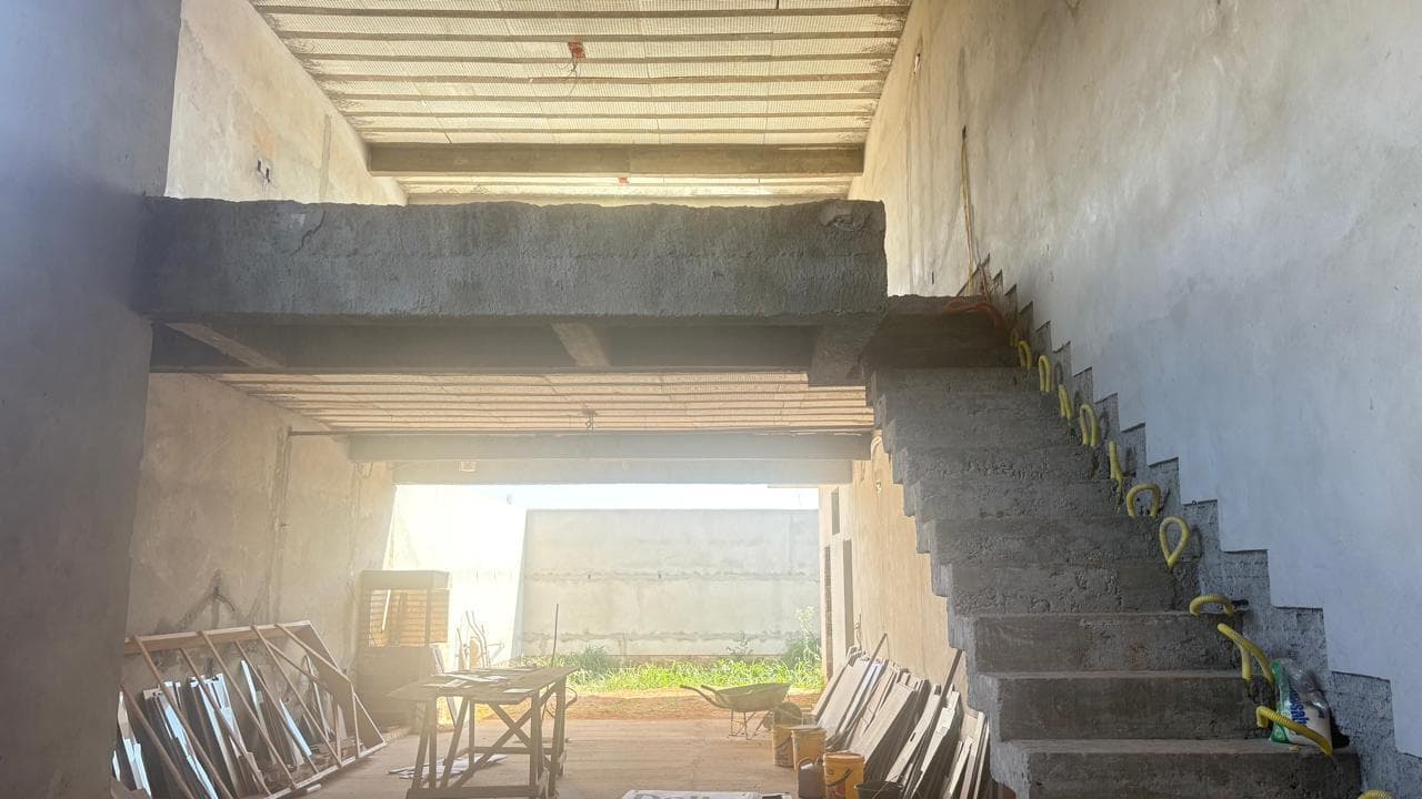 Foto 6 de 7: Imóvel em leilão em Votuporanga - SP, bairro Loteamento Jardim Planalto — IIMÓVEL URBANO EM CONSTRUÇÃO COM ÁREA TOTAL DE 396,00M² - VOTUPORANGA-SP