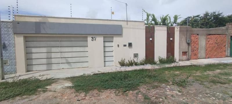 Foto 3 de 3: Casa em leilão em Juazeiro Do Norte - CE — Casa, Juazeiro Do Norte / CE