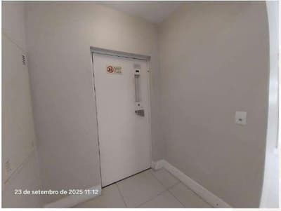 Foto 12 de 17: Apartamento em leilão em Curitiba - PR, bairro Água Verde — Apartamento sob nr.51-B, 4º andar, do Bloco "B" do "EDIFICIO NOTRE DAME" -área construída de 337,2450m2 - Rua Buenos Aires, 639, Bairro: Água Verde, Curitiba/PR.