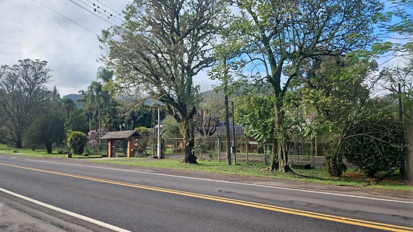 Foto 2 de 3: Casa em leilão em Picada Café - RS — IMÓVEL EM PICADA CAFÉ/RS