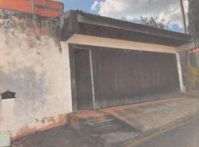 Terreno em leilão em Araras - SP, bairro Jardim Primavera — Imóvel Residencial, A.T. 539m², A.C. 593m², Edícula, Jardim Primavera