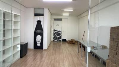 Foto 2 de 6: Comercial em leilão em Santana De Parnaíba - SP, bairro Alphaville — Sala comercial, Santana De Parnaíba / SP