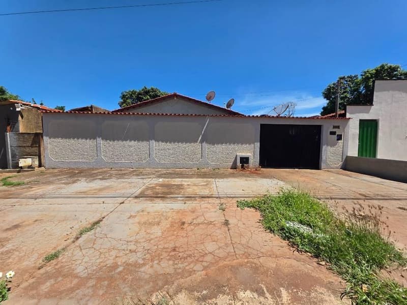 Foto 1 de 14: Casa em leilão em Trindade - GO, bairro Palmares — Casa, Trindade / GO