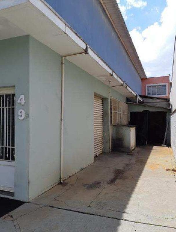 Foto 5 de 6: Comercial em leilão em São Carlos - SP — Imóvel Comercial, A.T. 305m², A.C. 292,01m², Chácara São Caetano