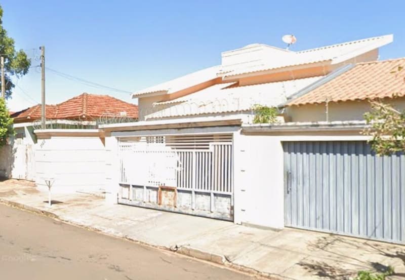 Foto 2 de 3: Casa em leilão em Mirandópolis - SP — Casa 330m², Centro, Mirandópolis/SP - Ocupada