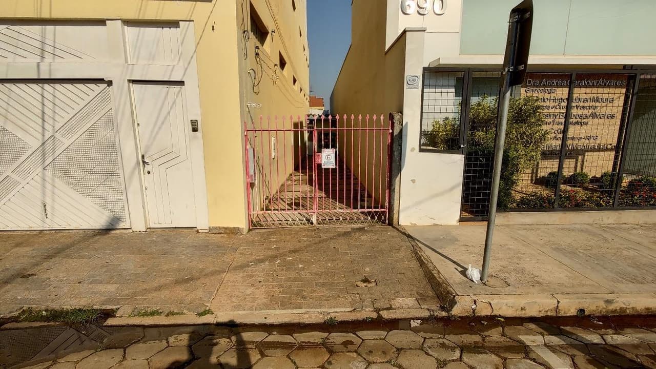 Foto 1 de 11: Casa em leilão em Itapetininga - SP — Casa, A.T. 193m², A.C. 141m², 2 dorm, fundos, Centro