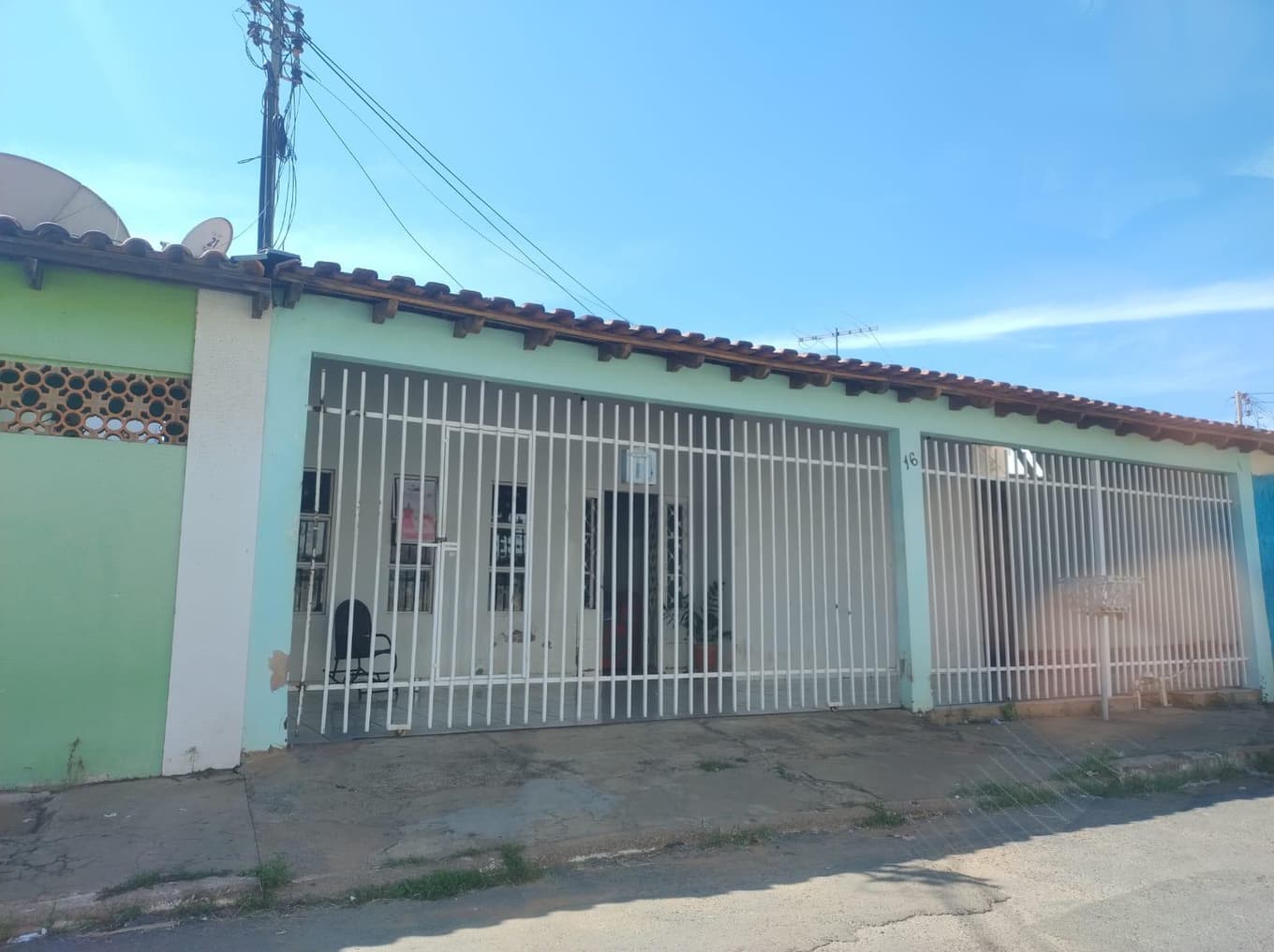 Foto 4 de 6: Casa em leilão em Cuiabá - MT — Casa 184m², Grande Terceiro em Cuiabá/MT - Ocupada