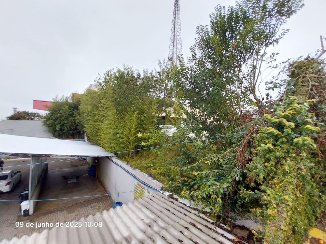 Foto 5 de 59: Comercial em leilão em Curitiba - PR, bairro Vista Alegre — Posto de Combustível com área de terreno total de 3.126,40m², benfeitorias de área total de 477,00m², localizado na Rua Miguel Tschennerl, 47, Vista Alegre, Curitiba/PR