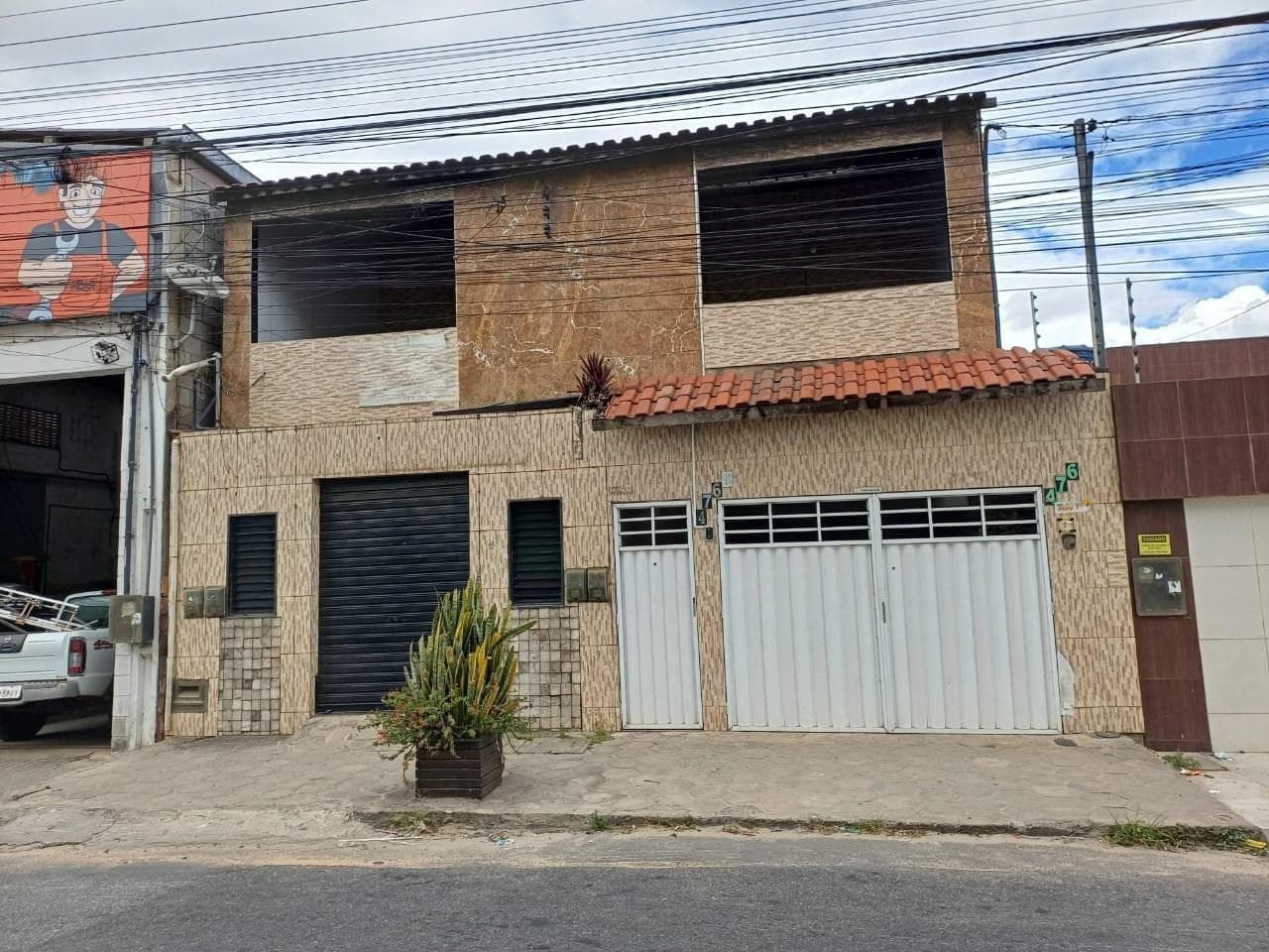 Foto 1 de 6: Casa em leilão em Campina Grande - PB, bairro Tambor — Casa 226m² Ocupada no Tambor em Campina Grande/PB