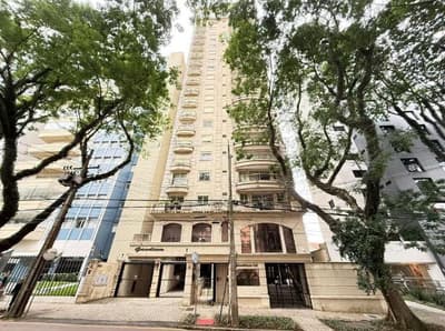 Foto 2 de 12: Apartamento em leilão em Curitiba - PR — Apartamento com a área construída de utilização exclusiva de 153,5400m² e vaga de estacionamento do EDIFÍCIO GAUDIUM, Curitiba/PR