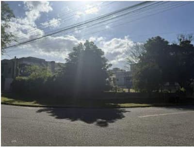 Foto 23 de 26: Terreno em leilão em Curitiba - PR, bairro Água Verde — Direitos que os executados possuem sobre a parte ideal correspondente a 25% do terreno com área de 654.00m2, sem benfeitorias - Bairro Água Verde - Curitiba/PR.