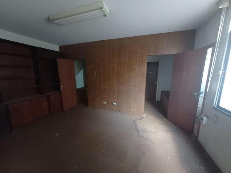 Comercial em leilão em Piracicaba - SP, bairro Centro — CONJUNTO Nº 15, SITUADO NO 1º ANDAR DO EDIFÍCIO PRESIDENTE KENNEDY, Localizado na Rua Praça José Bonifácio, 799, Centro, Piracicaba/SP