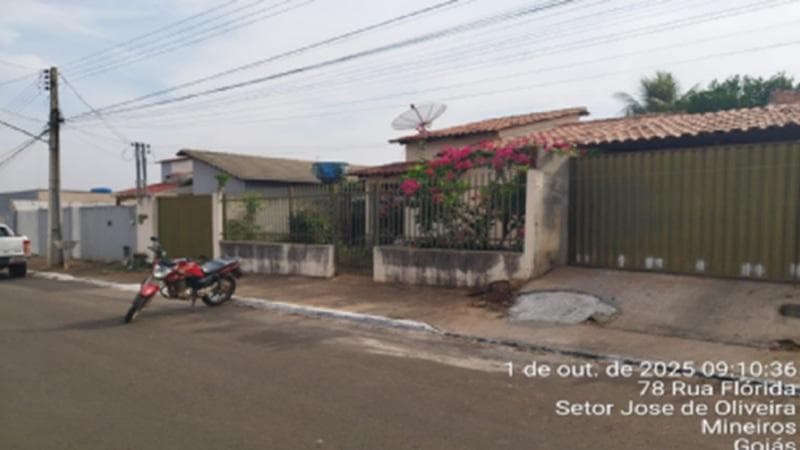 Foto 7 de 8: Casa em leilão em Mineiros - GO, bairro Setor José de Oliveira Martins — CASA RESIDENCIAL | A.T. 345 M² E A.C 105,40 M² BAIRRO SETOR JOSÉ DE OLIVEIRA MARTINS | MINEIROS/GO