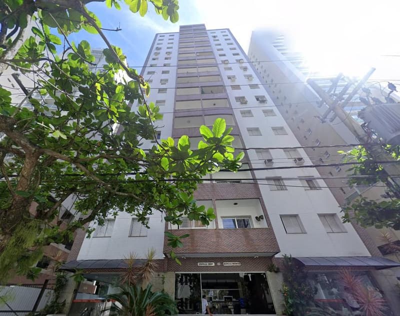 Foto 1 de 3: Apartamento em leilão em Guarujá - SP — Apto. 67m², Pitangueiras, Guarujá/SP - Ocupado