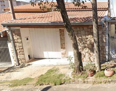 Casa em leilão em Americana - SP — Casa 127m² Ocupada no Bairro Vila Omar em Americana/SP