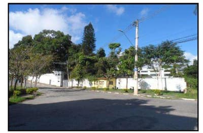 Foto 9 de 9: Terreno em leilão em Embu Das Artes - SP, bairro Bairro dos Oliveiras — Terreno 12.518m² e 4.497m² área construida, R. Dr. Jorge Balduzzi e BR-116, Embu das Artes/SP - SB Crédito