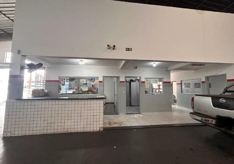 Foto 3 de 16: Comercial em leilão em Presidente Prudente - SP — Imóvel comercial 660 m² de construção