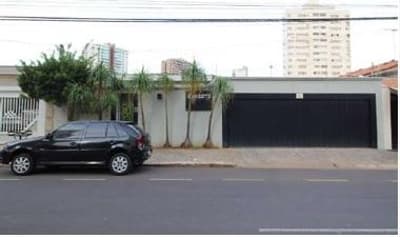 Foto 40 de 44: Casa em leilão em Araçatuba - SP — IMOVEL - CASA RESIDENCIAL e/ou COMERCIAL localizada no Bairro Higienópolis na cidade de Araçatuba/SP