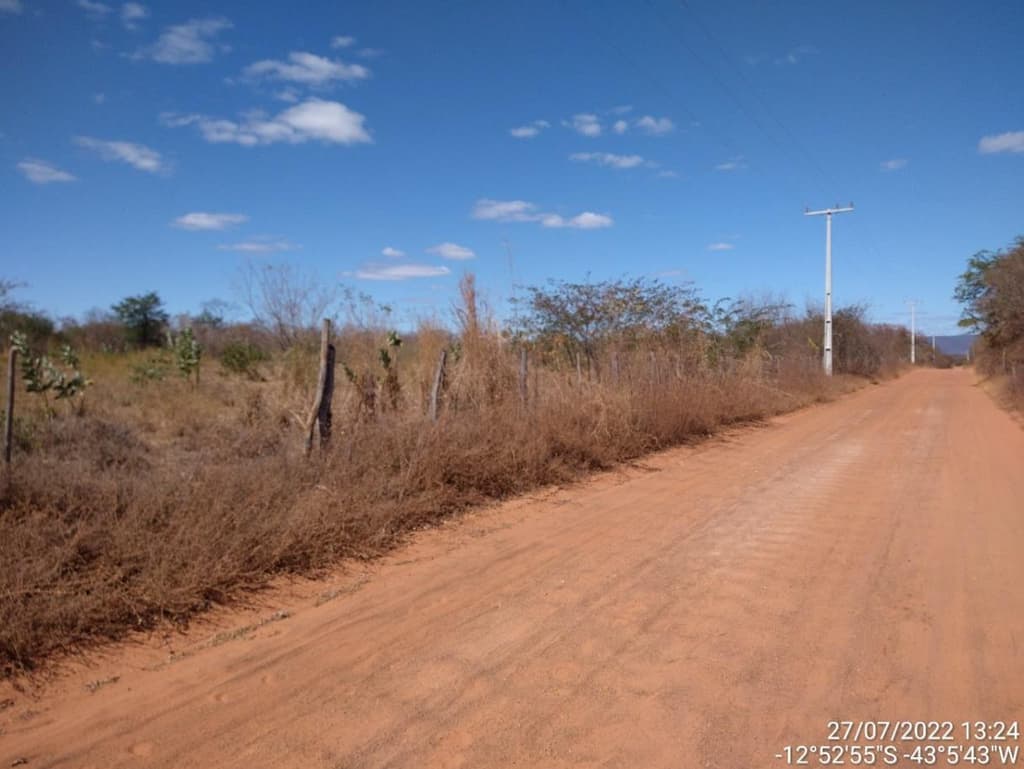 Foto 1 de 6: Area Rural em leilão em Paratinga - BA — Imóvel rural denominado FAZENDA SOBERANA, com área de 427,5786 ha, situado no município de Paratinga-BA