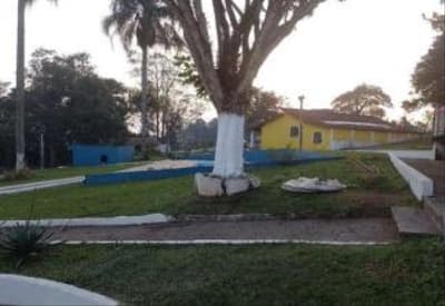 Foto 1 de 20: Casa em leilão em Suzano - SP, bairro Rio Abaixo — IMÓVEL URBANO COM ÁREA TOTAL DE 2.763,02 m2- Em SUZANO/SP