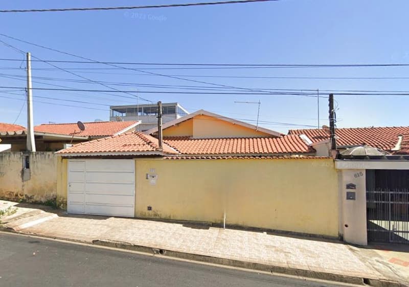 Foto 1 de 2: Casa em leilão em Jaguariúna - SP — Casa 195m², Conj. Hab. Vila 12 de Setembro - 2ª Etapa, em Jaguariúna/SP - Ocupada