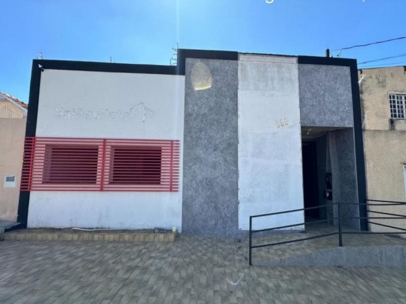 Foto 3 de 13: Comercial em leilão em Valparaíso - SP, bairro Centro — Loja_Salao_Comercial, 400.0 m2, Valparaíso / SP