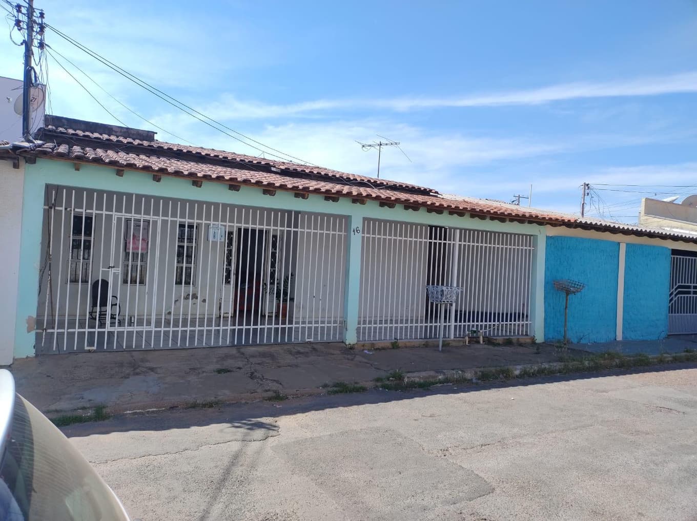 Foto 1 de 6: Casa em leilão em Cuiabá - MT — Casa 184m², Grande Terceiro em Cuiabá/MT - Ocupada