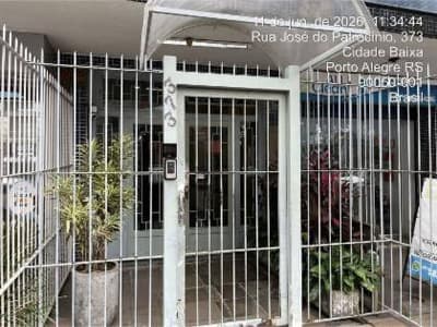 Foto 1 de 13: Apartamento em leilão em Porto Alegre - RS, bairro Cidade Baixa — Apartamento, Porto Alegre / RS
