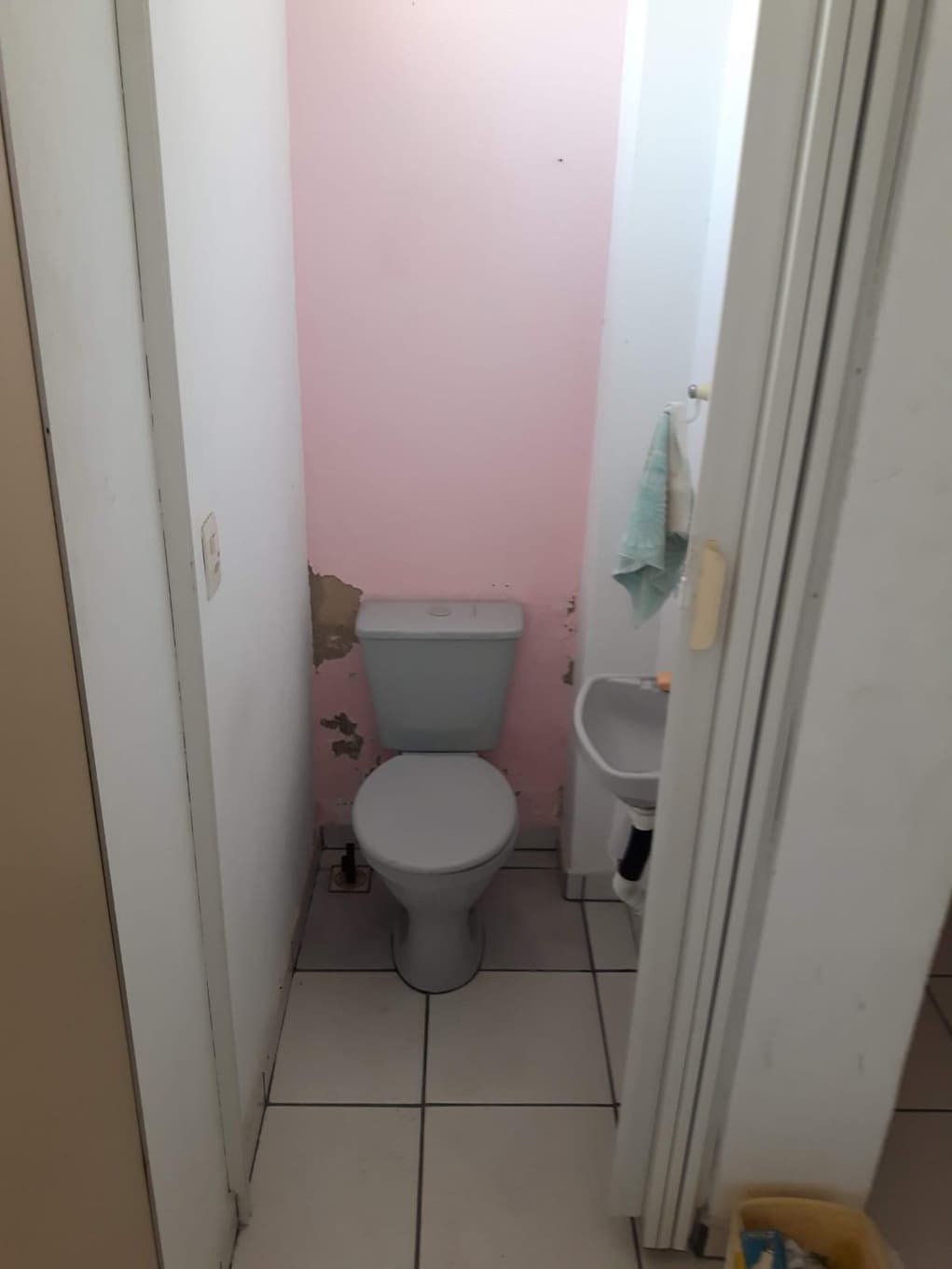 Foto 28 de 31: Casa em leilão em Sorocaba - SP — 03 Casas, 01 Salão Comercial com 387m², 5 vagas, Ocupada pelo Vendedor na Vila Fiori em Sorocaba/SP