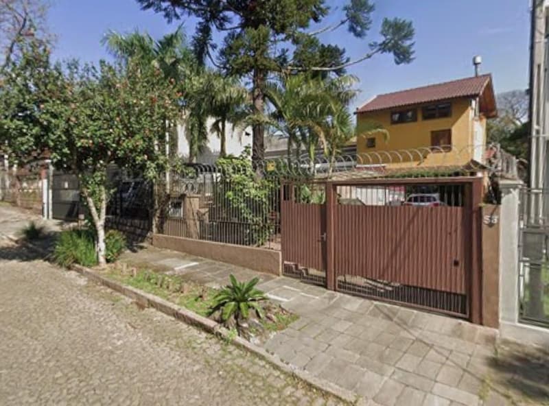 Casa em leilão em Porto Alegre - RS — Casa 163m², Teresópolis, Porto Alegre/RS - Ocupada