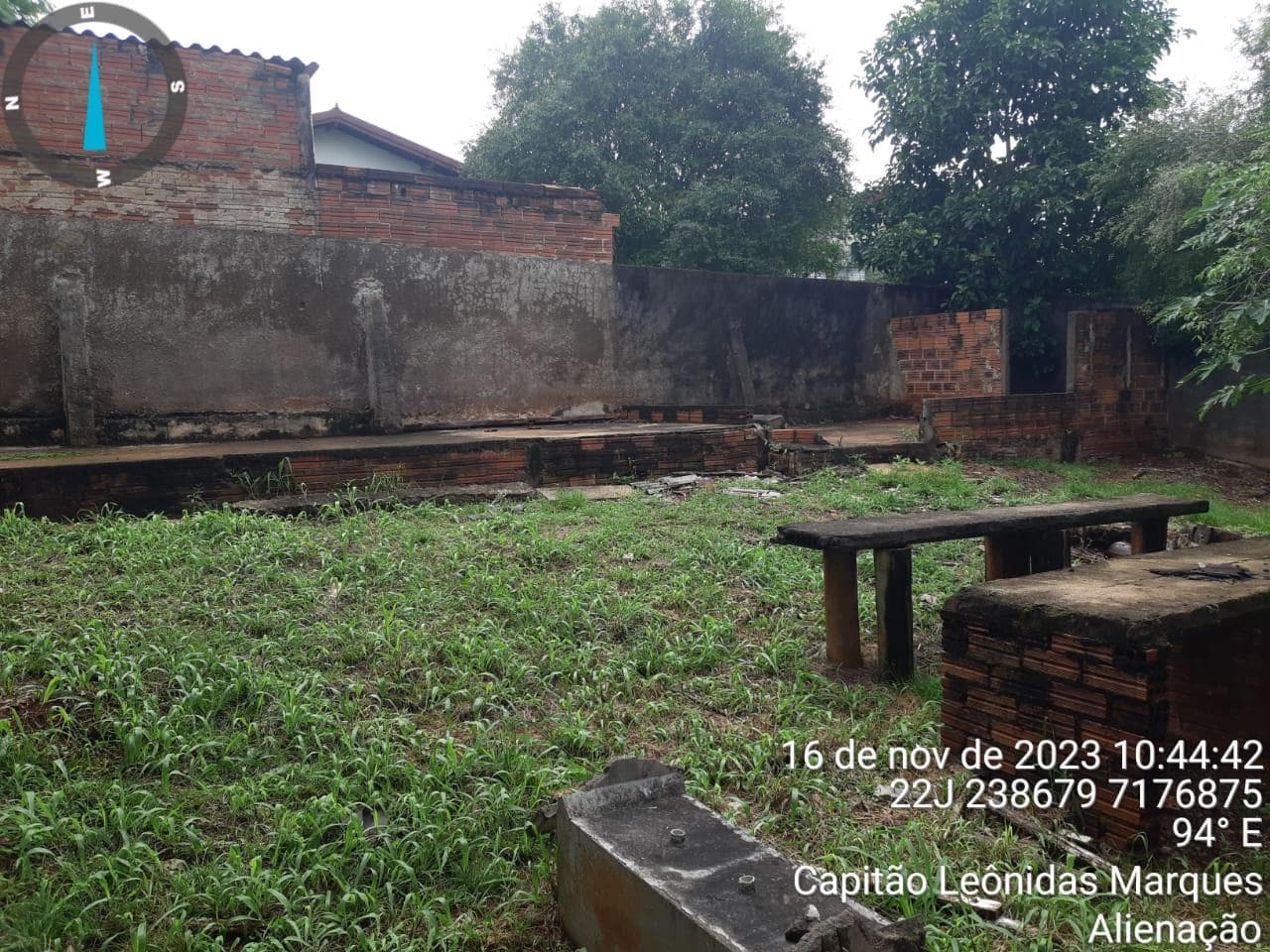 Foto 8 de 12: Casa em leilão em Capitão Leônidas Marques - PR — Casa 126m² Desocupada no Bairro Centro em Capitão Leonidas Marques/PR
